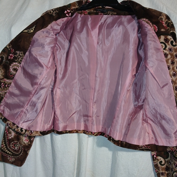 Larry Levine Brown Floral Paisley Crop Blazer - Picture 5 of 11